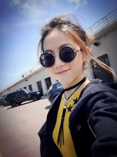 邓紫棋gem生活照 私服 自拍 歌手 明星 无水印壁纸头像