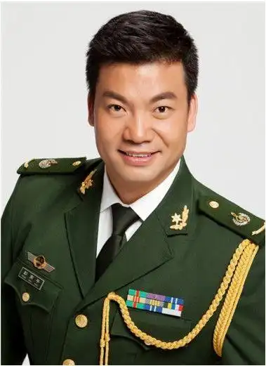 男高音歌唱家彭高平2月发新碟 呼吁多关爱母亲