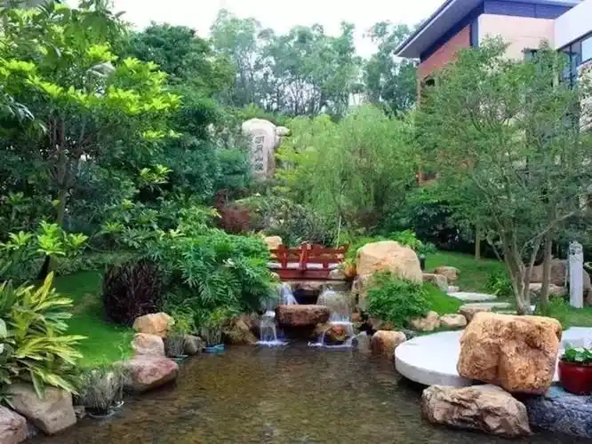 走出市区,来到温泉名都~从化!远离雾霾,独享别墅,小桥流水.