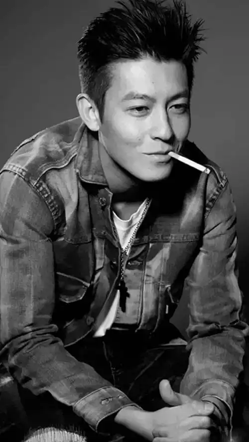 还有人喜欢陈冠希嘛,来一波照片