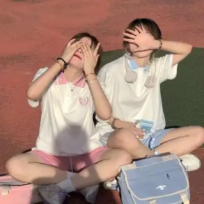 值得开学和新同桌用的闺蜜头像