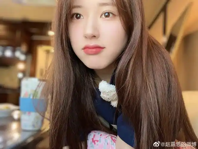 赵露思去林俊杰演唱会##赵露思