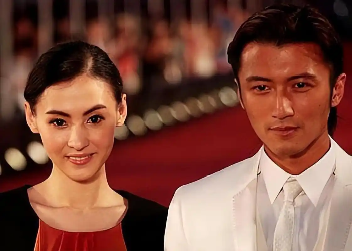 经纪人否认张柏芝与谢霆锋复合#  虽然很反感明星们一天天折腾整衷祆