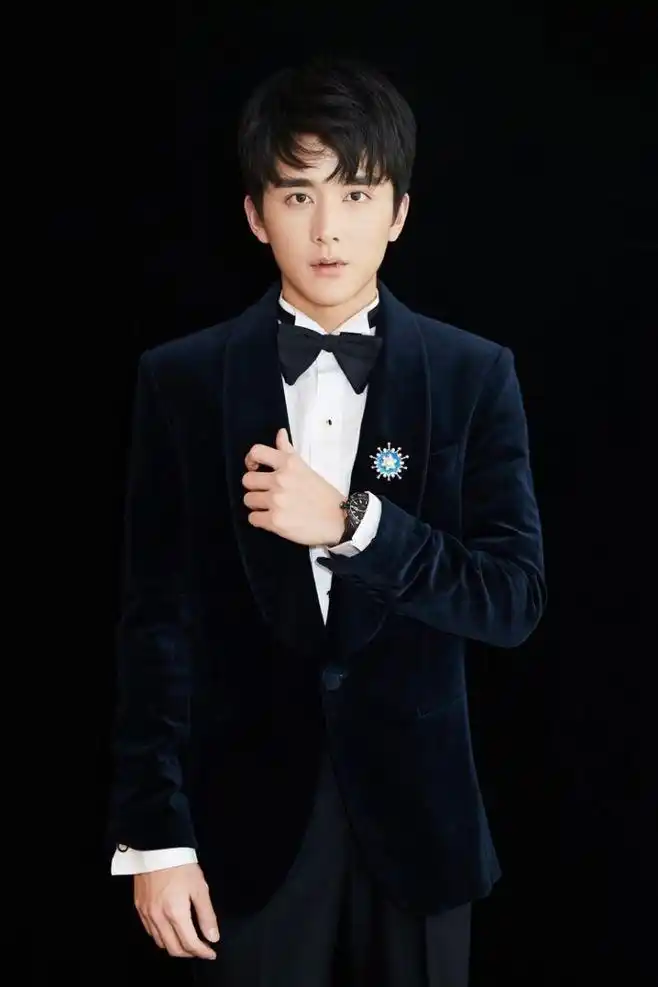 张新成的照片 - 微相册