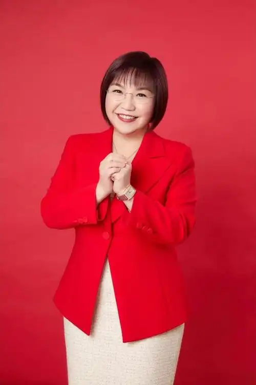 怎样讲究地过春节民俗学家麦玲玲为你讲解