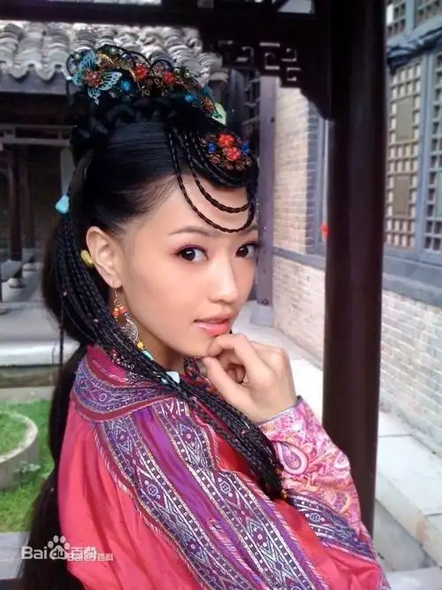 工作中的小花絮_王婧娈图册_百度百科