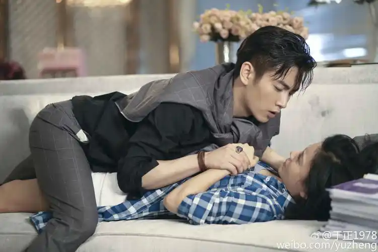 主题: 原来于麻也看泰剧啊,强r戏不符合国情吧,电视台能播出吗?