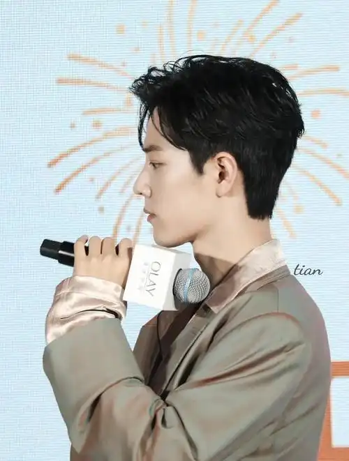 男明星侧脸照,你最喜欢谁的颜值?