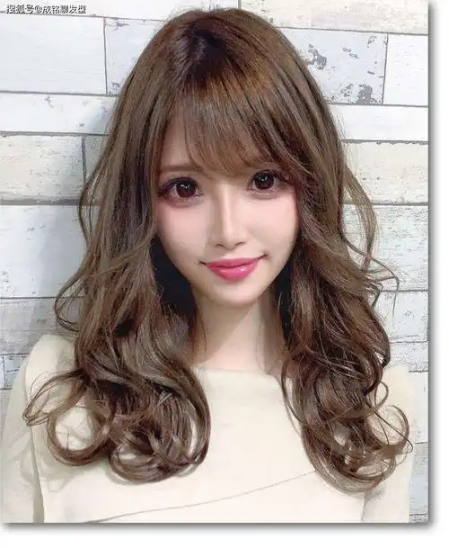 原创烫大波浪的女孩有多好看今年卷发又火了宋慧乔金泫雅都上头