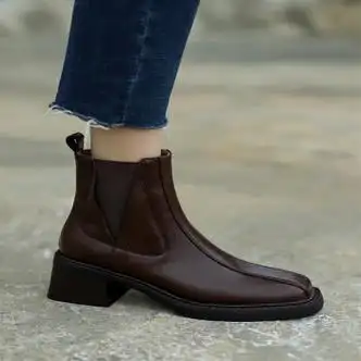 巾玖rubywu棕色切尔西靴女加绒厚底马丁靴秋冬软底粗跟高跟短靴潮黑色