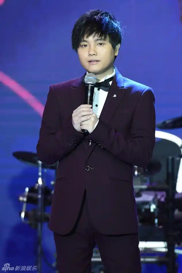 郑源办专辑发布会透露曾受我是歌手邀请