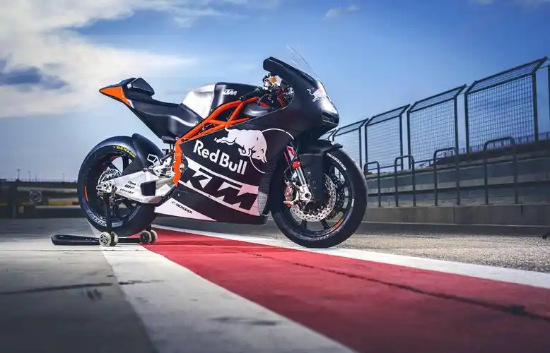 ktm rc8c 细节简介_搜狐汽车_搜狐网