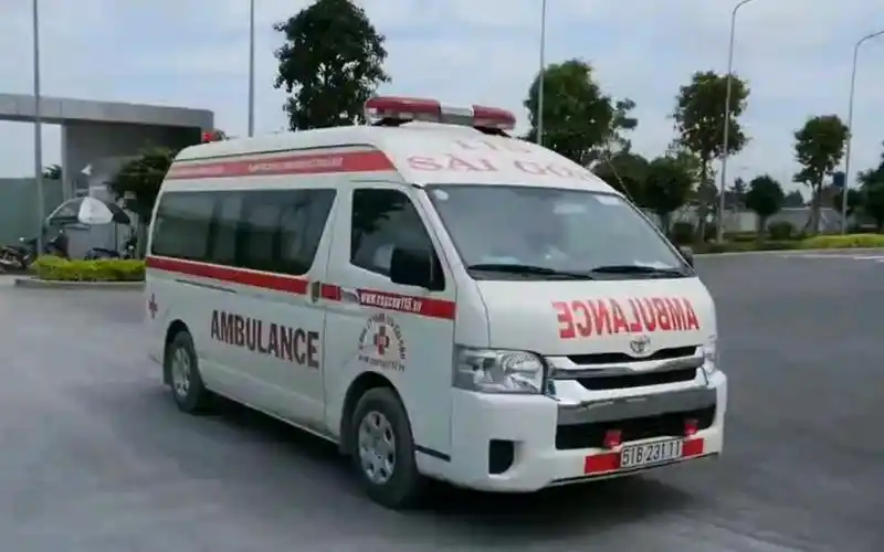 越南西贡的最新救护车_哔哩哔哩 (゜-゜)つロ 干杯~-bilibili