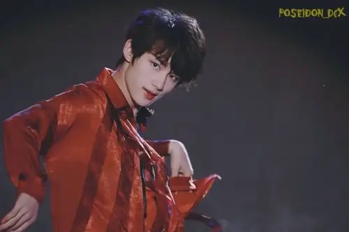 丁程鑫 2018.12.30 tf家族音乐会