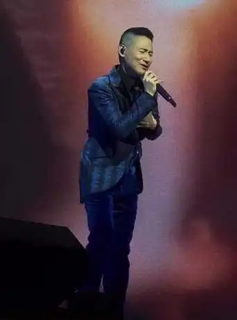 张学友60 世界巡回演唱会 成都站《等你等到我心痛》