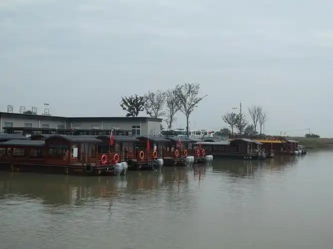 金坛长荡湖水街