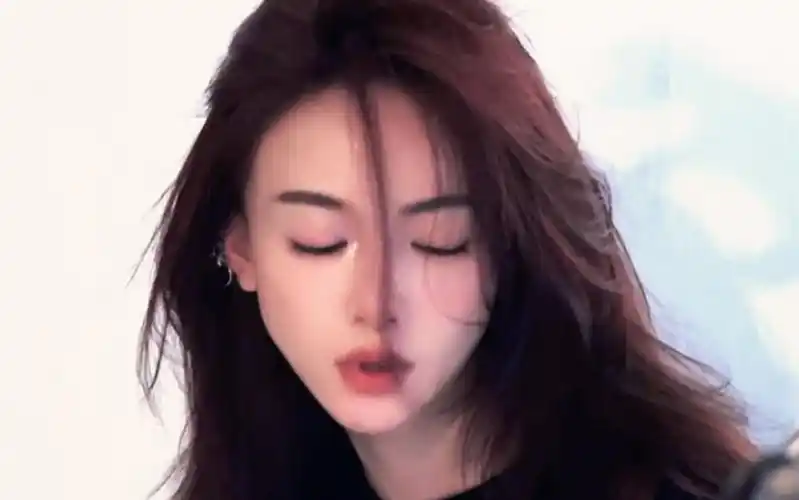 【吴谨言】给大家介绍下 这我老公姐