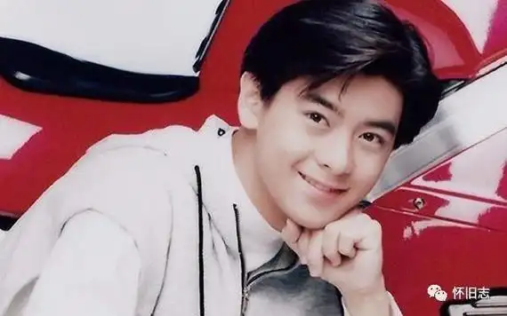 《背包》由李子恒作曲,作词,收录于苏有朋1994年3月1日发行的专辑