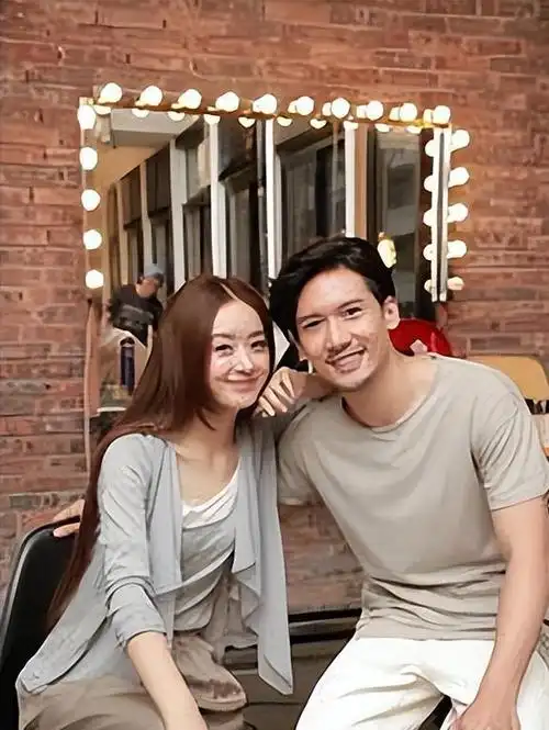 离婚两年之后再看赵丽颖和冯绍峰赵丽颖为什么不争抚养权