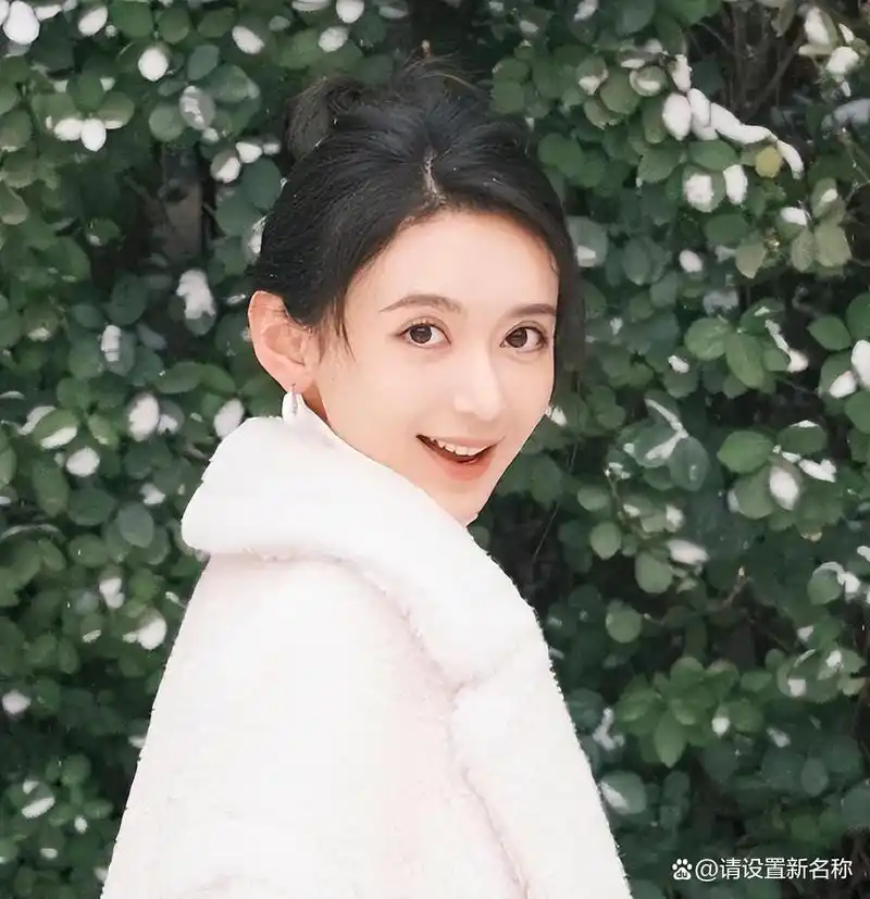 《家有儿女》夏东海扮演者被曝孕期家暴出轨,小三比杨紫还小6岁