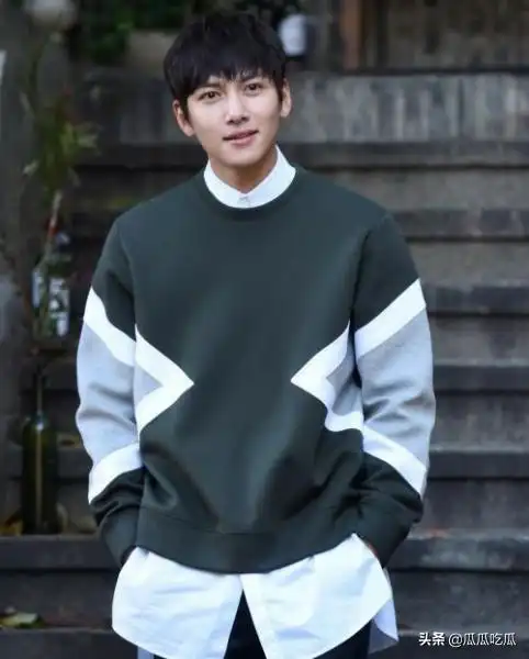 韩国最帅男明星图片大全韩国最帅男明星前十名图片