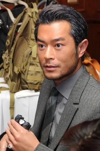 阿达琪喜欢成熟稳重有胡子的古天乐,胡子稀少不长怎么变多