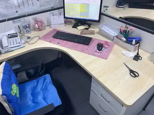 请大家帮我整理一下工位