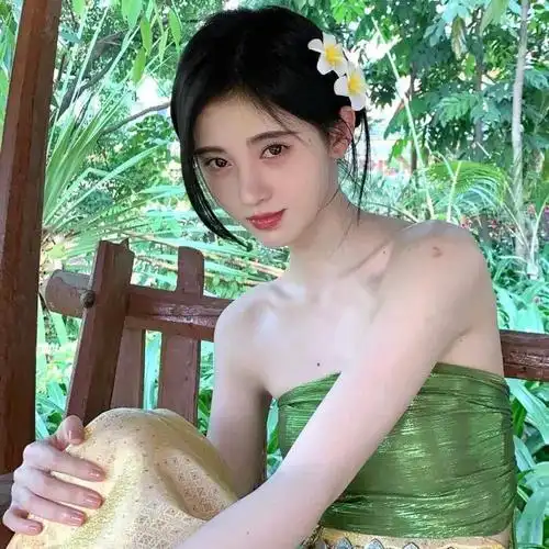 鞠婧祎呆萌可爱头像爱豆头像鞠婧祎