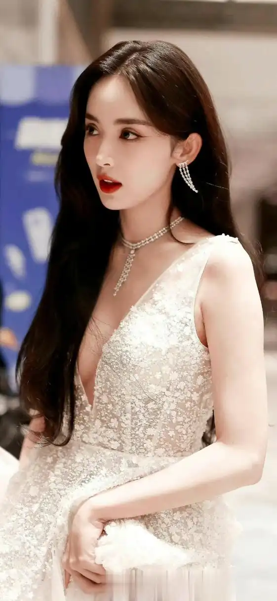 古力娜扎手机壁纸