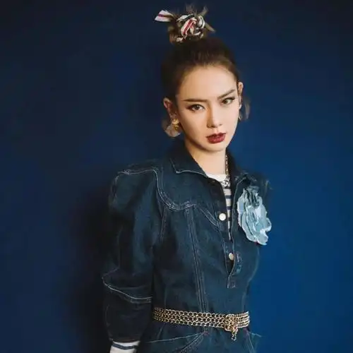 【微信头像】戚薇