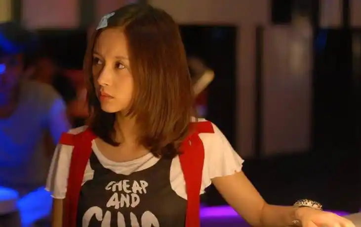 原创王子文身材娇小可人却是极具灵气的一名女演员