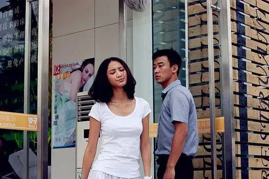 《先结婚后恋爱》剧情介绍(简介版)