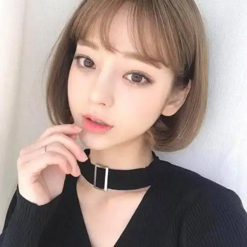 头发多又厚烫什么发型