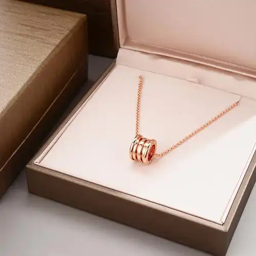 18k玫瑰金小蛮腰小红人慈善款弹簧情侣宝格项链女陶瓷纯银锁骨