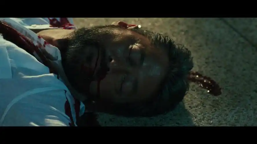 爆火抖音的张家辉跳楼片段背后的故事却让你痛哭