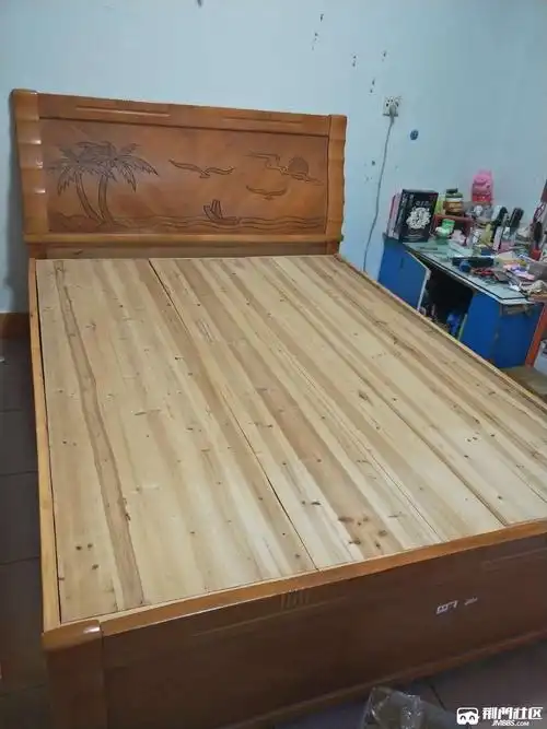 便宜出售1米5实木床