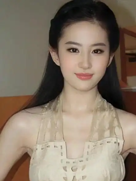 看了刘亦菲的旧照才知道什么叫从小美到大