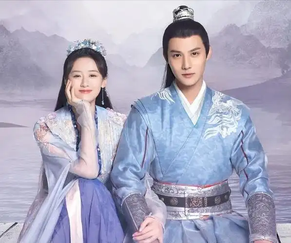 袁冰妍成毅琉璃花絮接吻十指相扣(袁冰妍新剧凭花样吻戏出圈)4