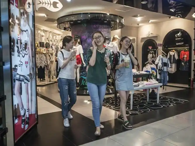 一组逛商场随拍