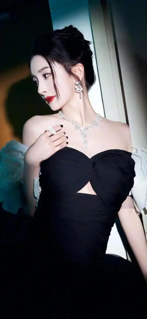 美女系列壁纸杨幂是你女神吗