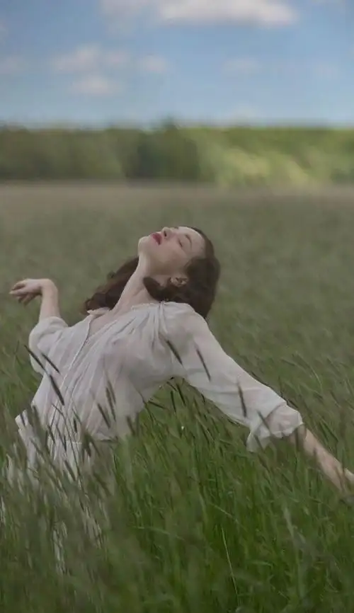 高贵优雅的欧美女生头像 有气质的欧美头像(3)_唯美图片