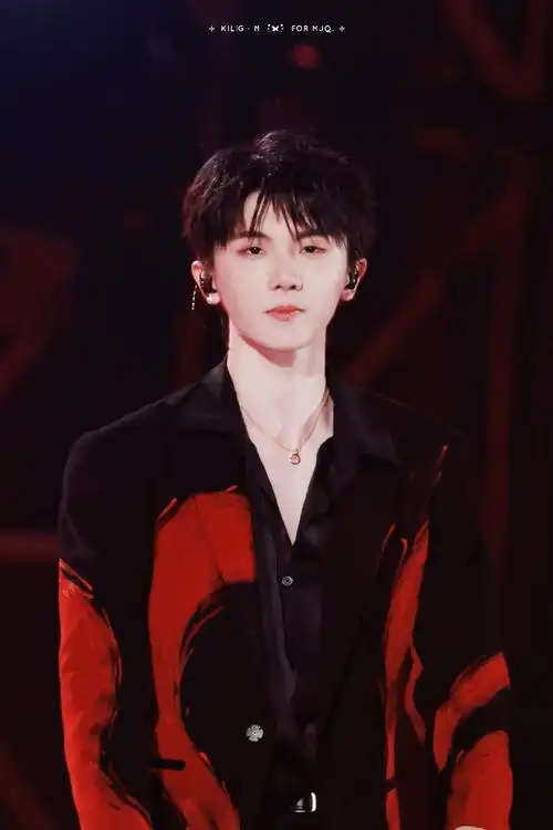 高清做自己的骑士  永不转弯@时代少年团队长-马嘉祺#今日星拍放#