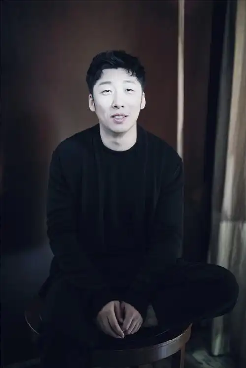 张子贤曝光最新写真