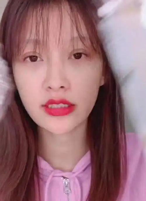 孙怡又露出"曾遭全网嘲"的素颜,网友:所谓的"偶像包袱"呢?