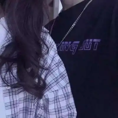 情侣头像不明显不露脸高清好看的不露脸的情头图片