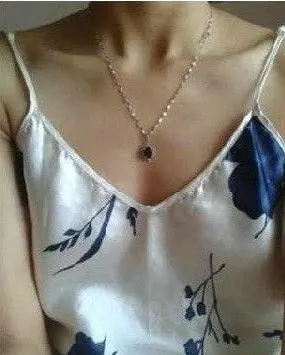 平胸大赛走红 比谁是最平胸有木有