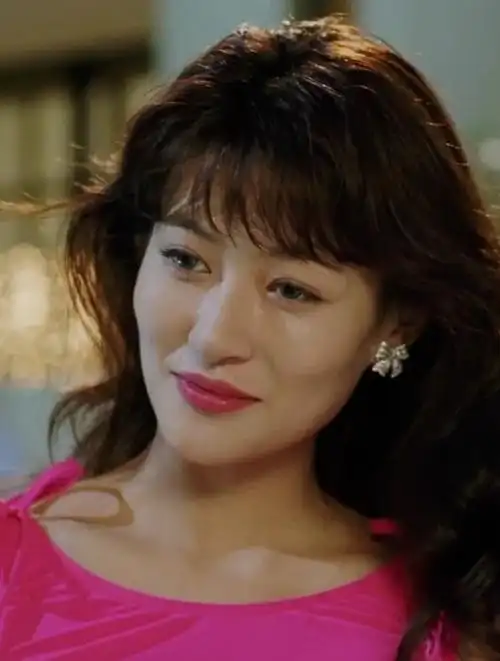 陈宝莲因他而去世,一张照片逼s妈破防,黄任中到底有啥魅力?1-度小视