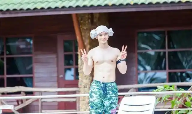 黄晓明怒雪前耻成型男穿搭教科书30你该这么穿