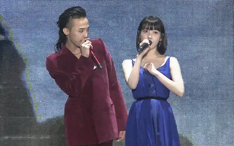 【蓝光中字】权志龙和李知恩合作舞台missing you蓝光画质!