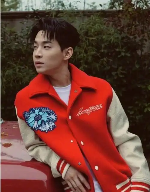 在韩国出道的中国男艺人还有很多:鹿晗,黄子韬,韩庚,王嘉尔,刘宪华